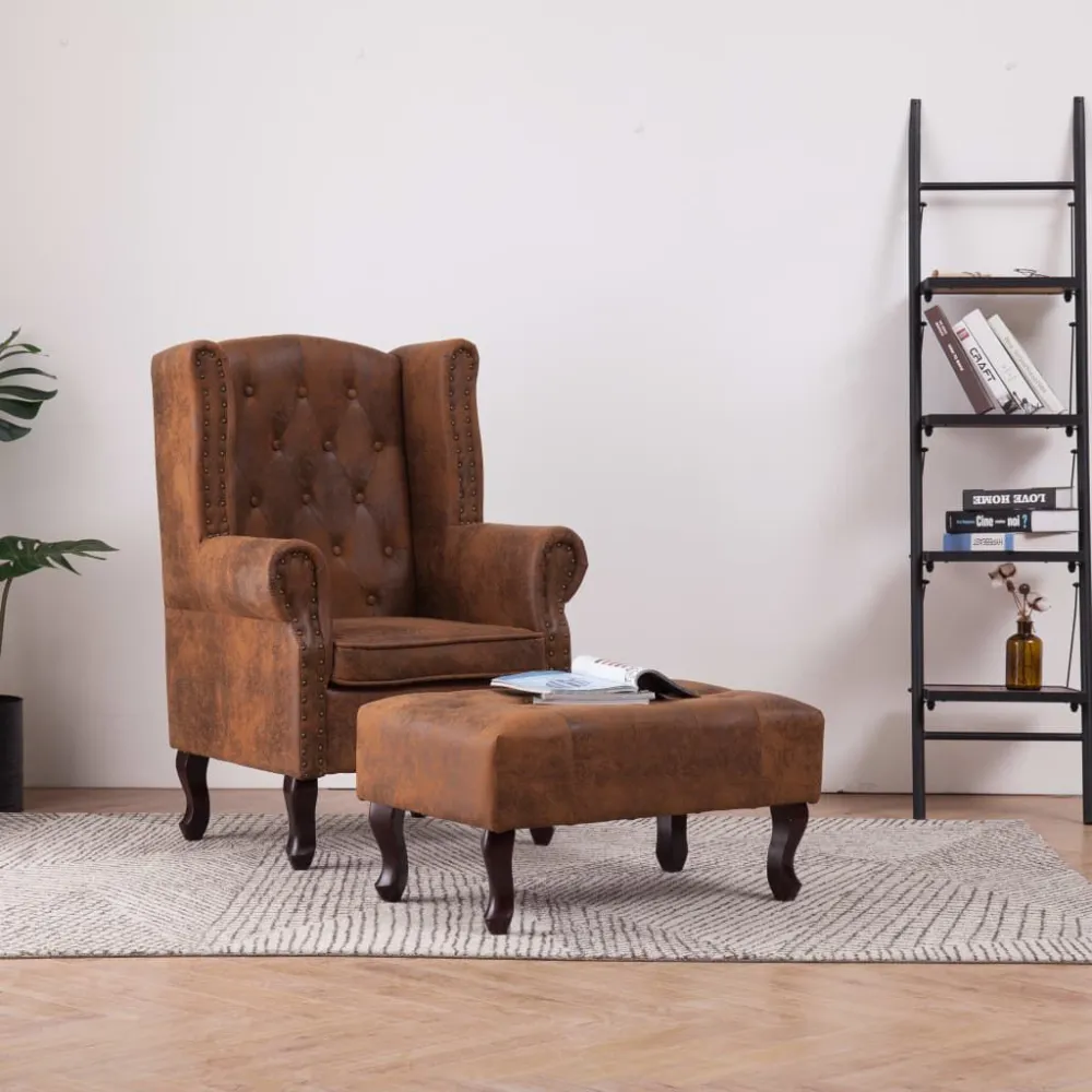 Poltrona Chesterfield Poggiapiedi Marrone Ecopelle Scamosciata