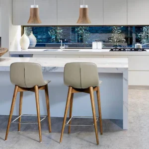 SGABELLO RIVESTITO SIMILPELLE CON GAMBE LEGNO COLOR NOCE ANGEL CERDA