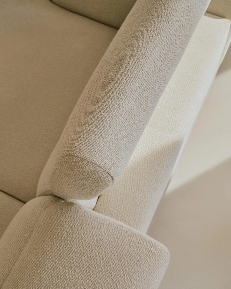 Aurum di divano 2 posti realizzato Chenille color Ecruf con testiera regolabile e Mattgeiger Me