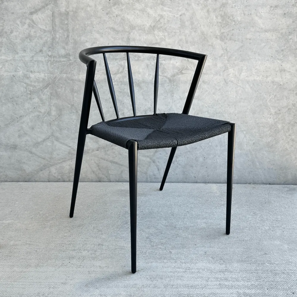 Bella - Sedia da tavolo nero/nero con seduta intrecciata