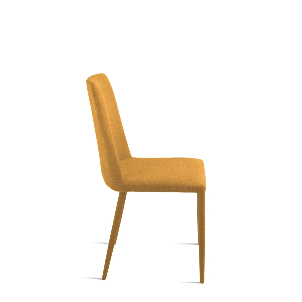Set di sedie tessuto imbottite "Astrin" con gambe rivestite e piedini cm 47x56 h93 Capodarte