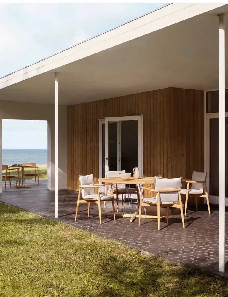 e022 ø140 tavolo da pranzo da esterno embrace CARL HANSEN & SØN