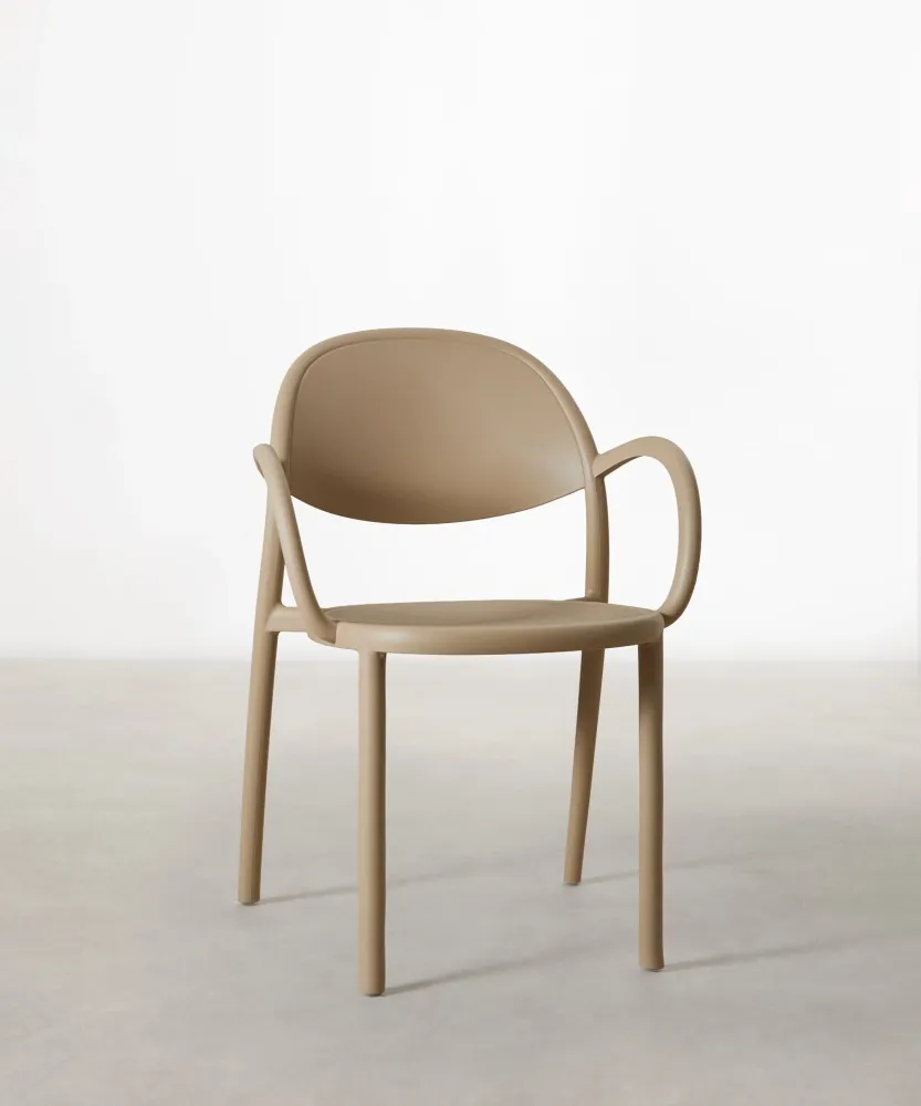 Chaise en Polypropylène avec Accoudoirs Cala