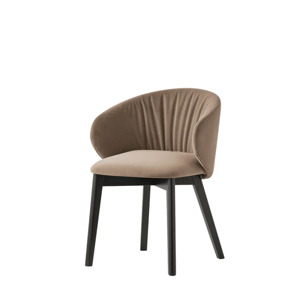 Set di sedie moderne da soggiorno "Tuka Soft" con gambe legno Connubia