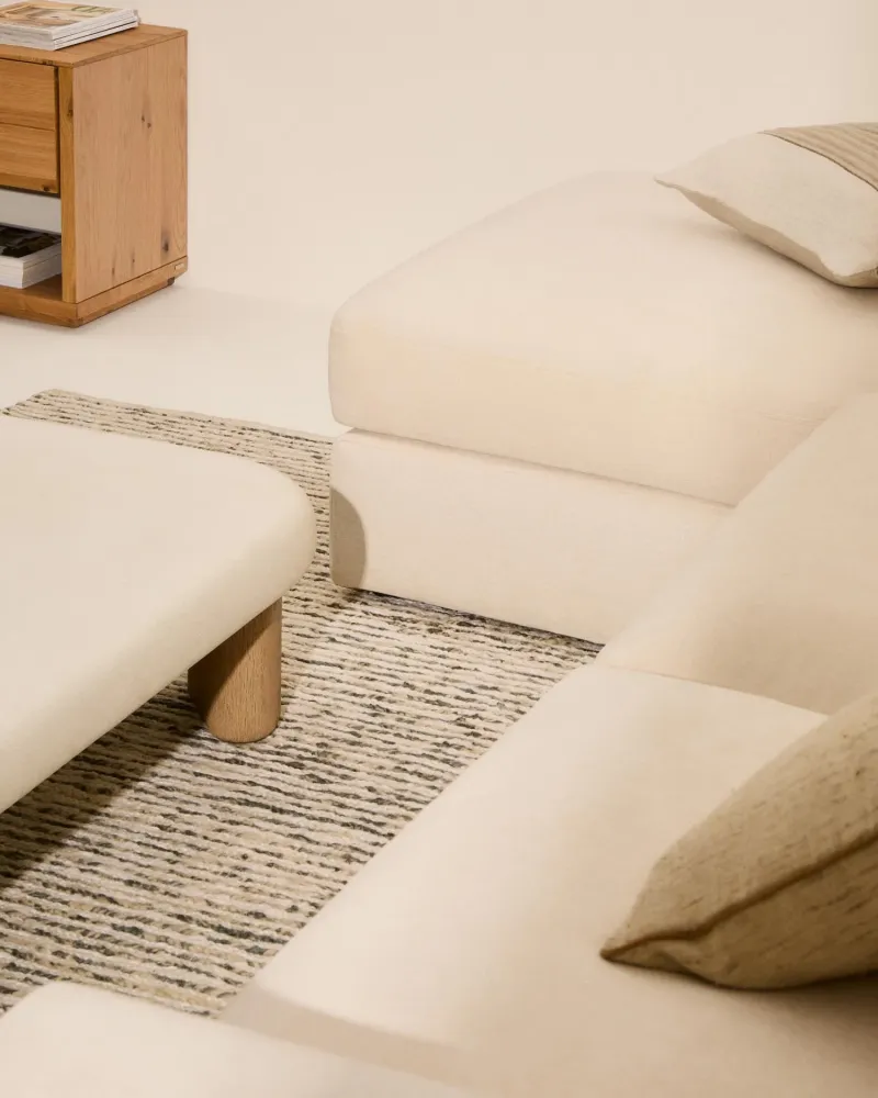 Divano componibile Alea per 4 persone con rivestimento sfoderabile ciniglia con chaise Longueelo