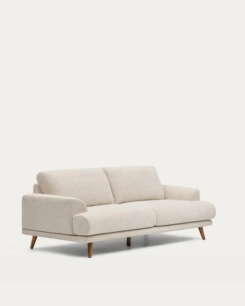 Divano Karin 3 posti beige con gambe legno massello di faggio finitura noce 231 cm