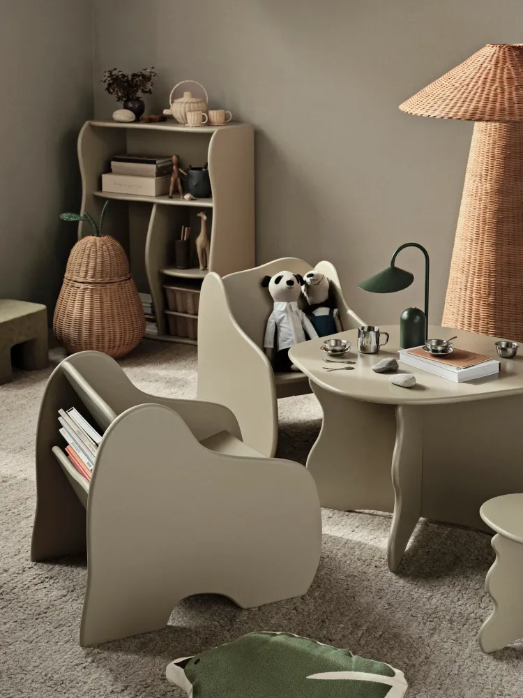 Ferm Living - Slope Lounge Chair - Cashmere