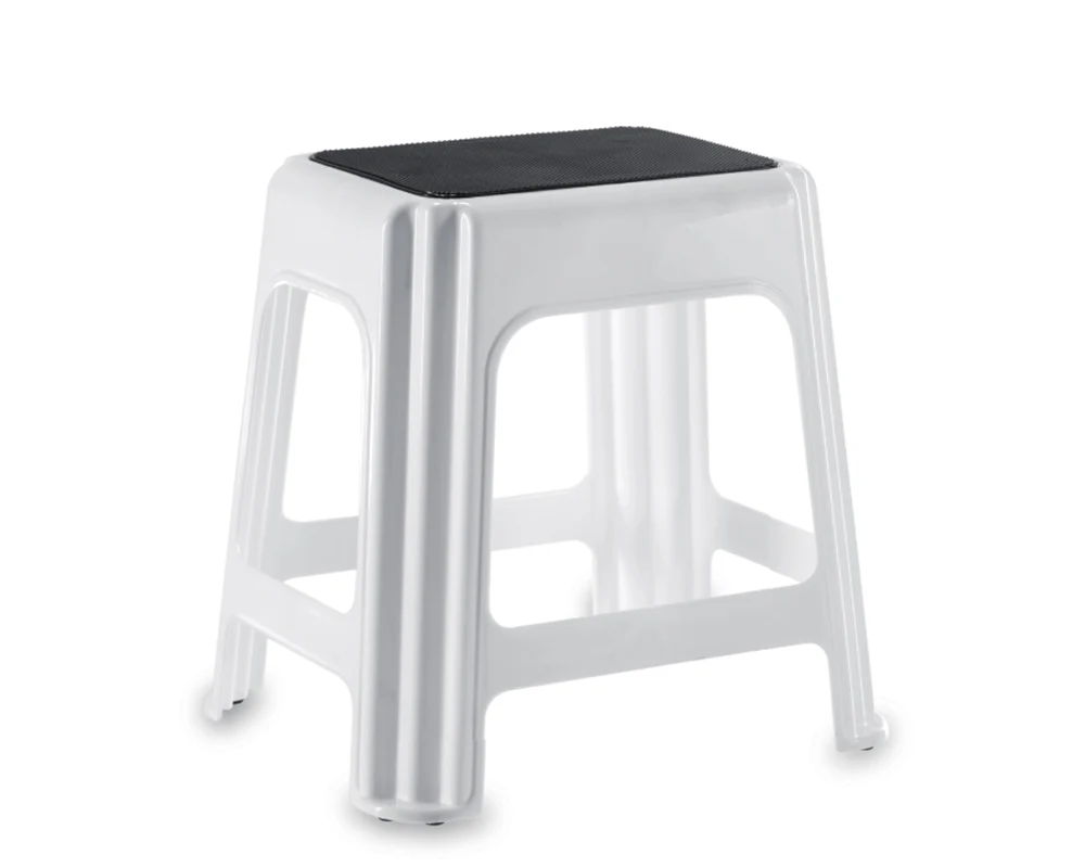 GiganPlast Sgabello Novanta con Tappeto Antiscivolo - Sgabello Alto 42 cm - Robusto e Salvaspazio