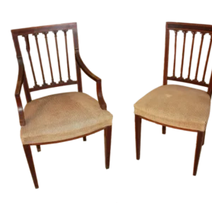 Gruppo di 2 poltroncine e 2 sedie Vittoriane del 1800