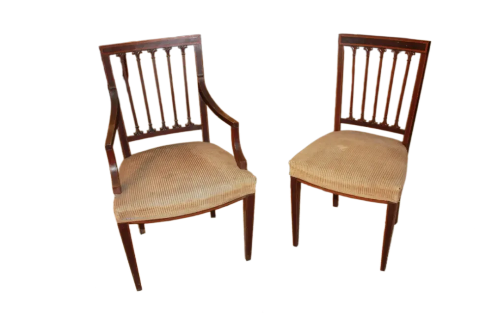 Gruppo di 2 poltroncine e 2 sedie Vittoriane del 1800