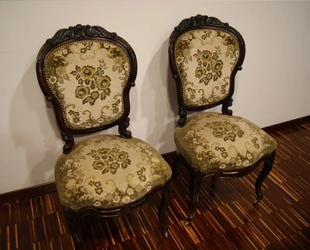 Gruppo di 4 sedie Luigi Filippo massello di palissandro