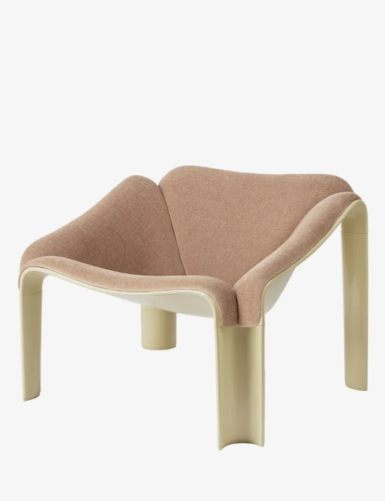 F300 lounge chair GUBI