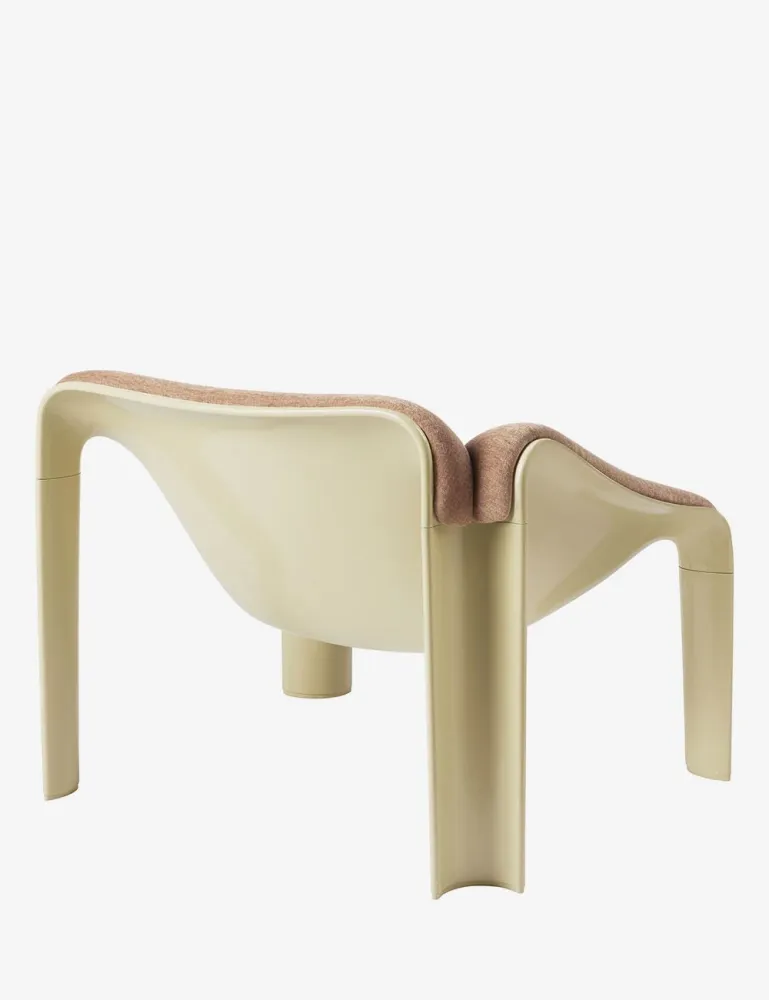 F300 lounge chair GUBI