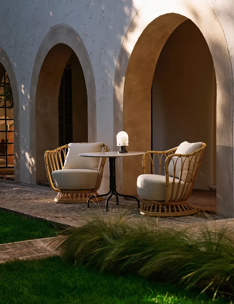 Grace lounge chair, outdoor GUBI