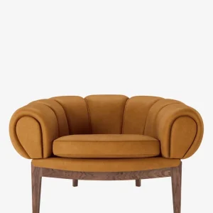 poltrona croissant GUBI