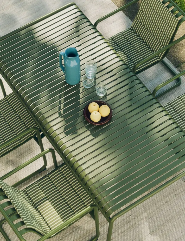 Palissade Cantilever armchair HAY