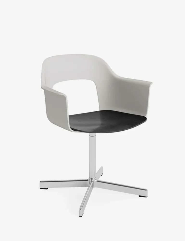 poltrona layout 232 alluminio lucido/rovere nero HAY