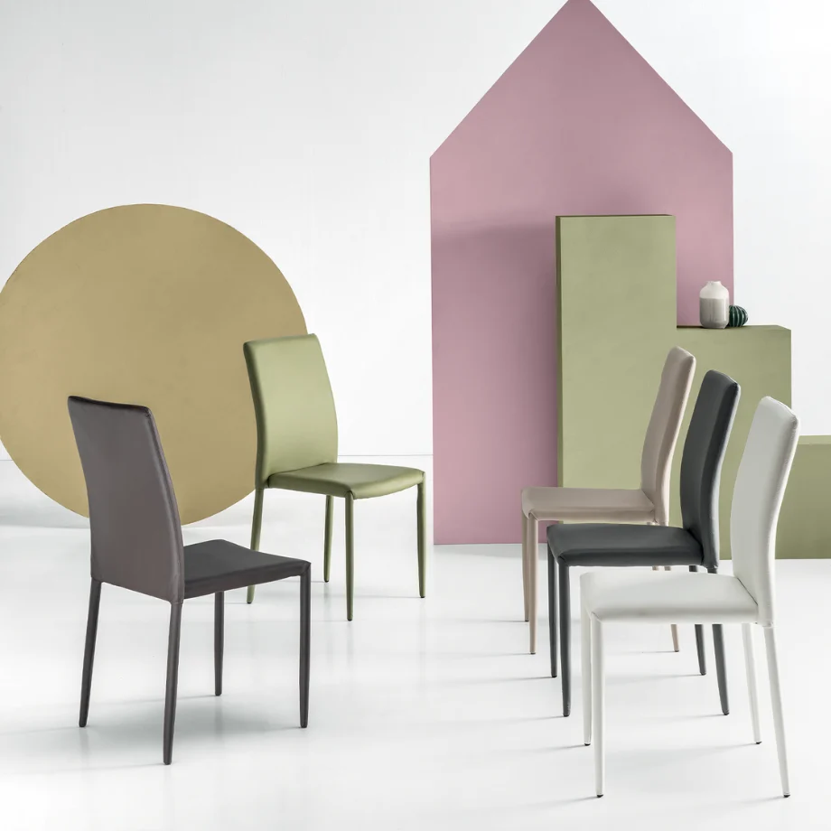 Set 4 sedie similpelle "Impero" con struttura rivestita coordinata cm 53x43 90h ikone