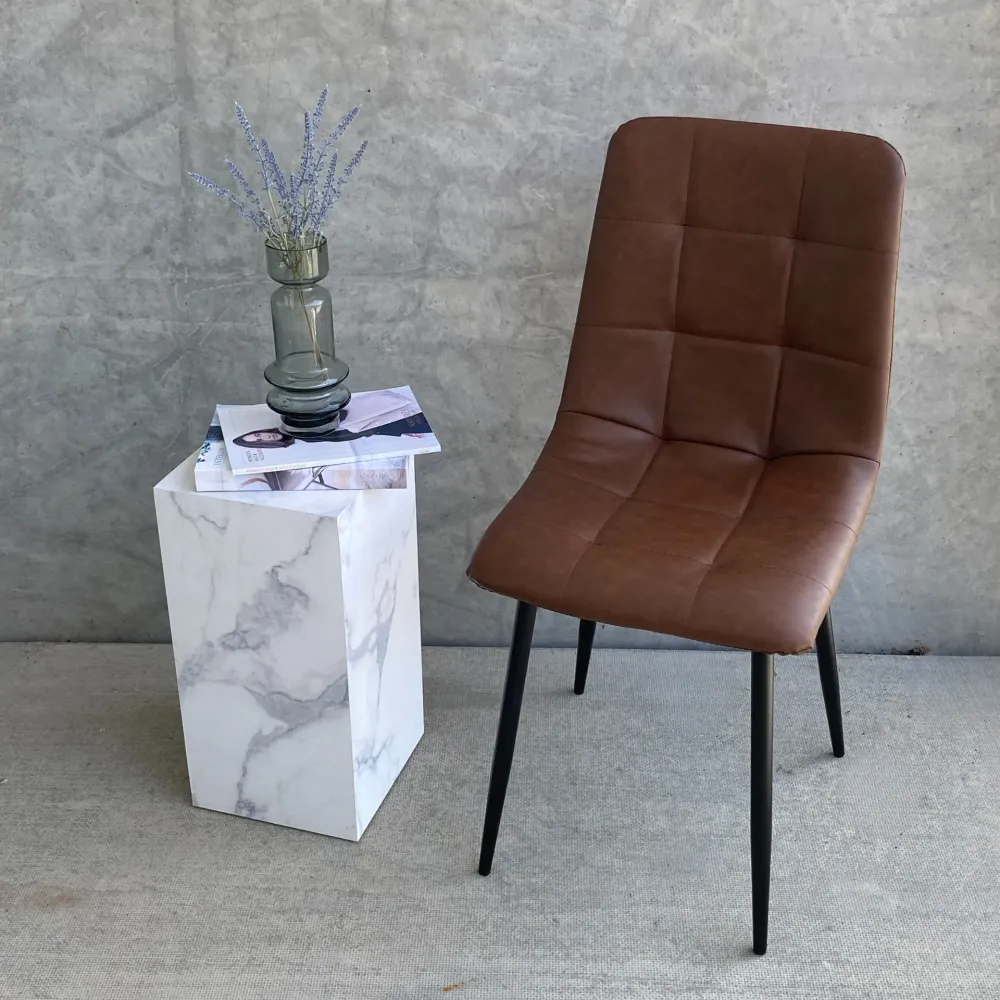 Jessi Sedia da pranzo - Similpelle marrone con gambe metallo nero