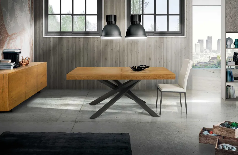 Jori - Tavolo impiallacciato rovere con gambe metallo