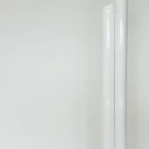 Lampada da terra Chimera disegnata da Vico Magistretti per Artemide
