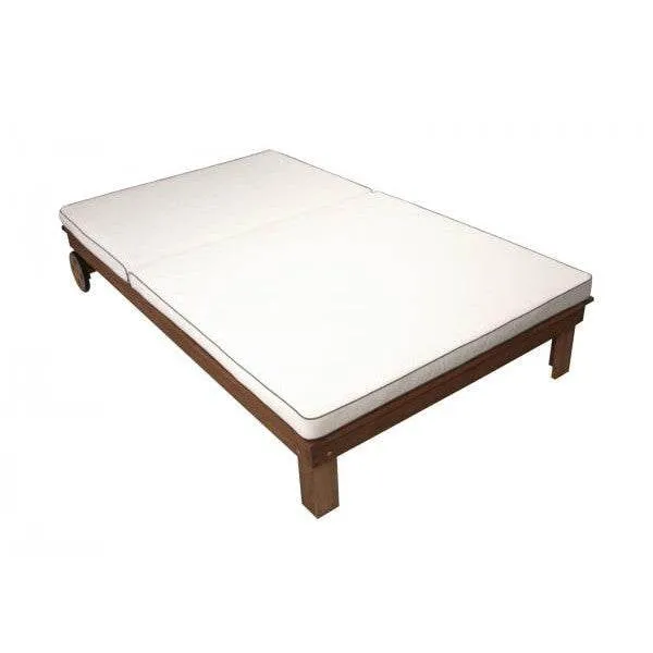 Lettino doppio RIO, eucalipto oliato, con cuscino beige crema