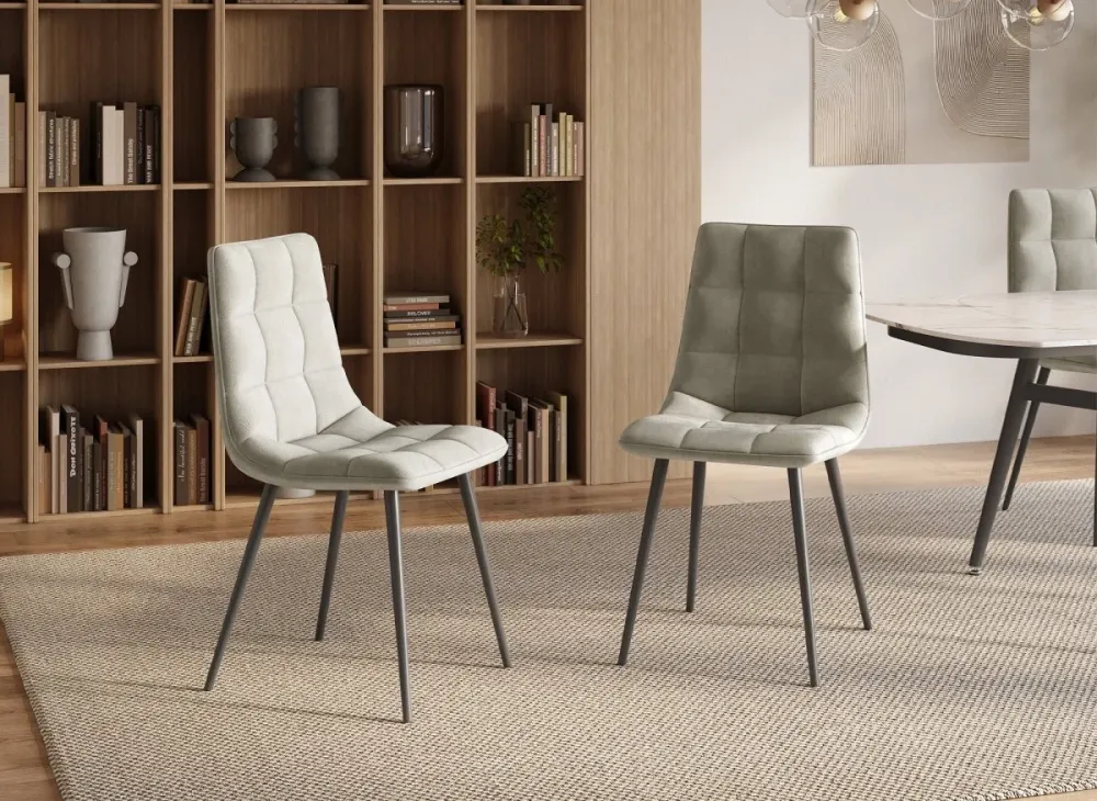 Set di 4 sedie JEREMI imbottite velluto beige MLM