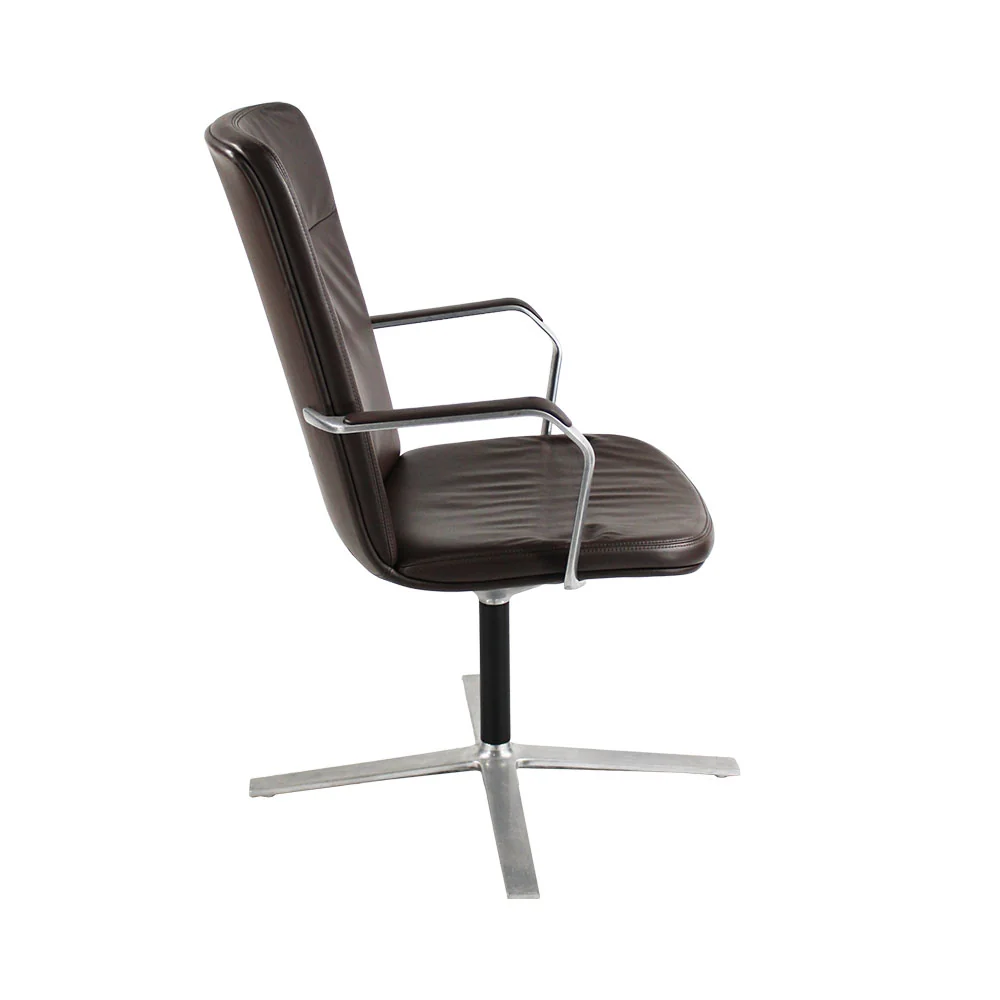 Orangebox: Calder Meeting Sedia 4 stelle Base pelle marrone - ristrutturata
