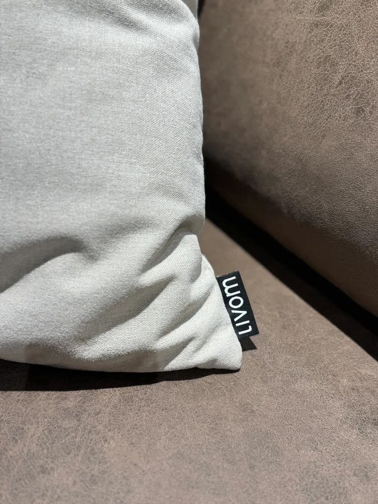 2. Pagamento Outlet- Divano ad angolo modulare Amy con funzione letto - Individuell Showroom Milano