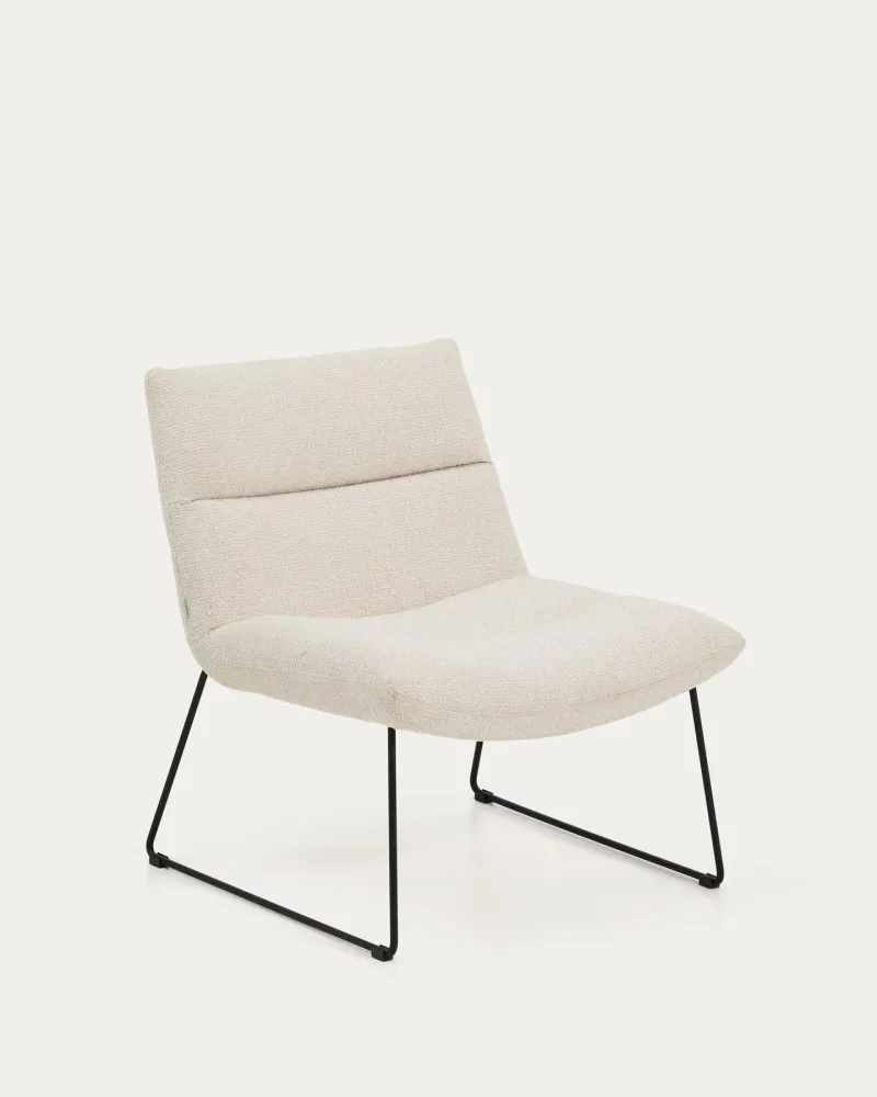 Poltrona Asen ciniglia beige con gambe acciaio nero FSC 100%