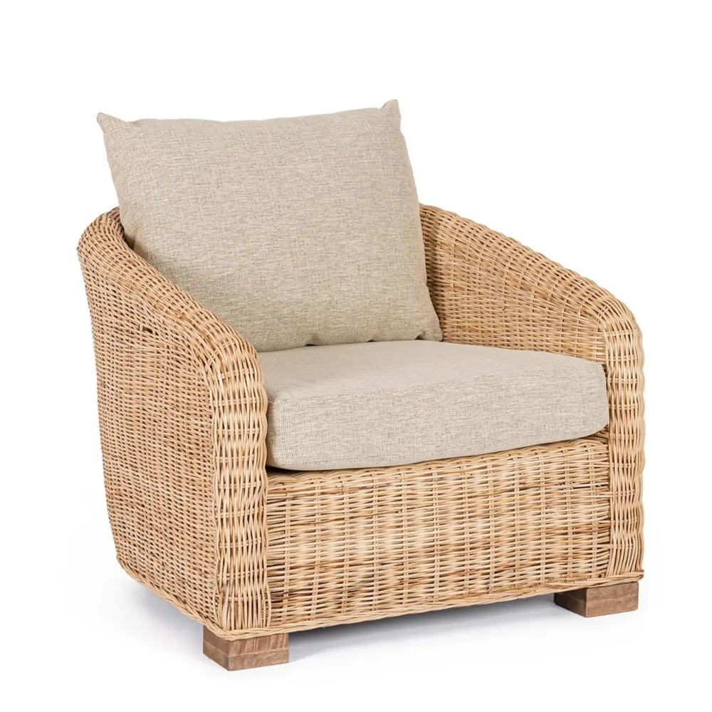 Poltrona "Cadice" struttura rattan con cuscini per interno