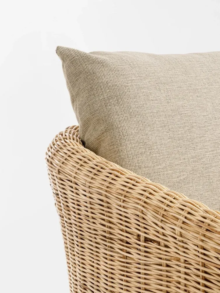Poltrona "Cadice" struttura rattan con cuscini per interno