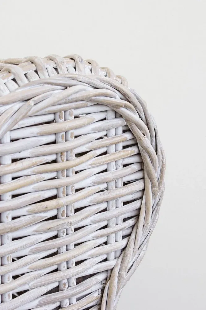 Poltrona "Coba" struttura rattan intreccio kubu per interno