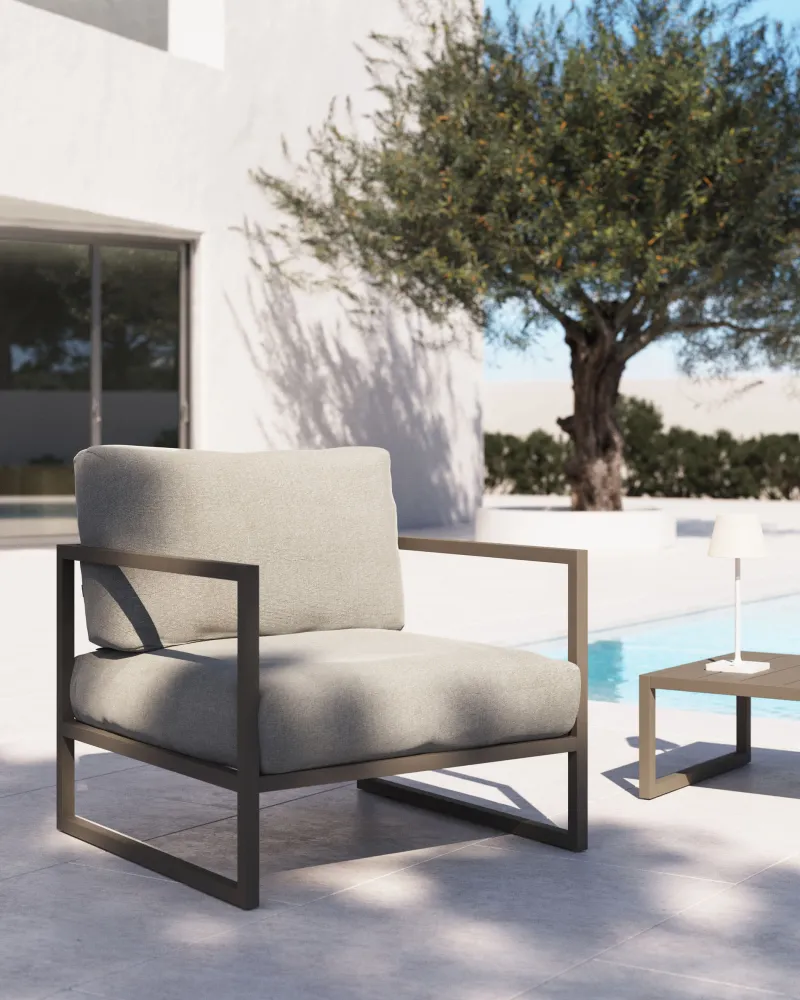 Poltrona Comova 100% outdoor grigio chiaro e verde alluminio