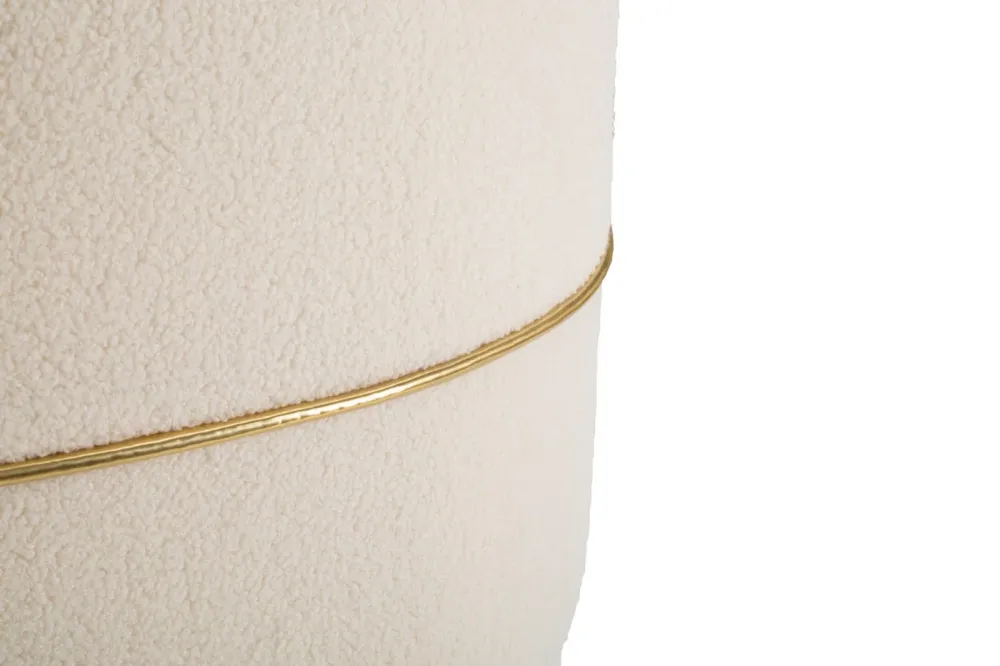 Poltrona "Iceland" tessuto colore crema con decorazioni dorate per interni