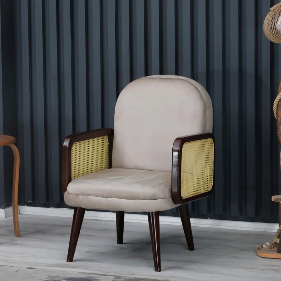 Poltrona moderna legno e rattan con seduta e schienale tessuto cm 77x80x93h