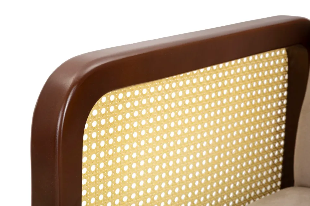 Poltrona moderna legno e rattan con seduta e schienale tessuto cm 77x80x93h