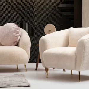Poltrona da salotto moderna tessuto beige gambe metallo dorato cm 85x85x80h