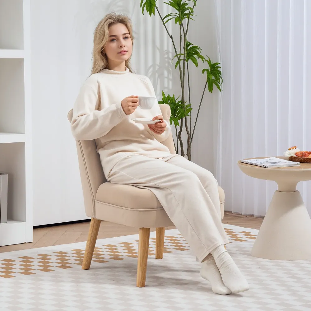 Poltrona da Soggiorno e Camera 60x66x79 cm Trapuntata Bottoni Velluto Beige