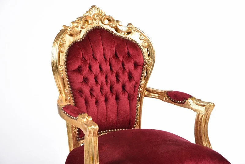 Poltrona stile luigi XVI legno colore oro e velluto colore rosso cm 63x65x108h