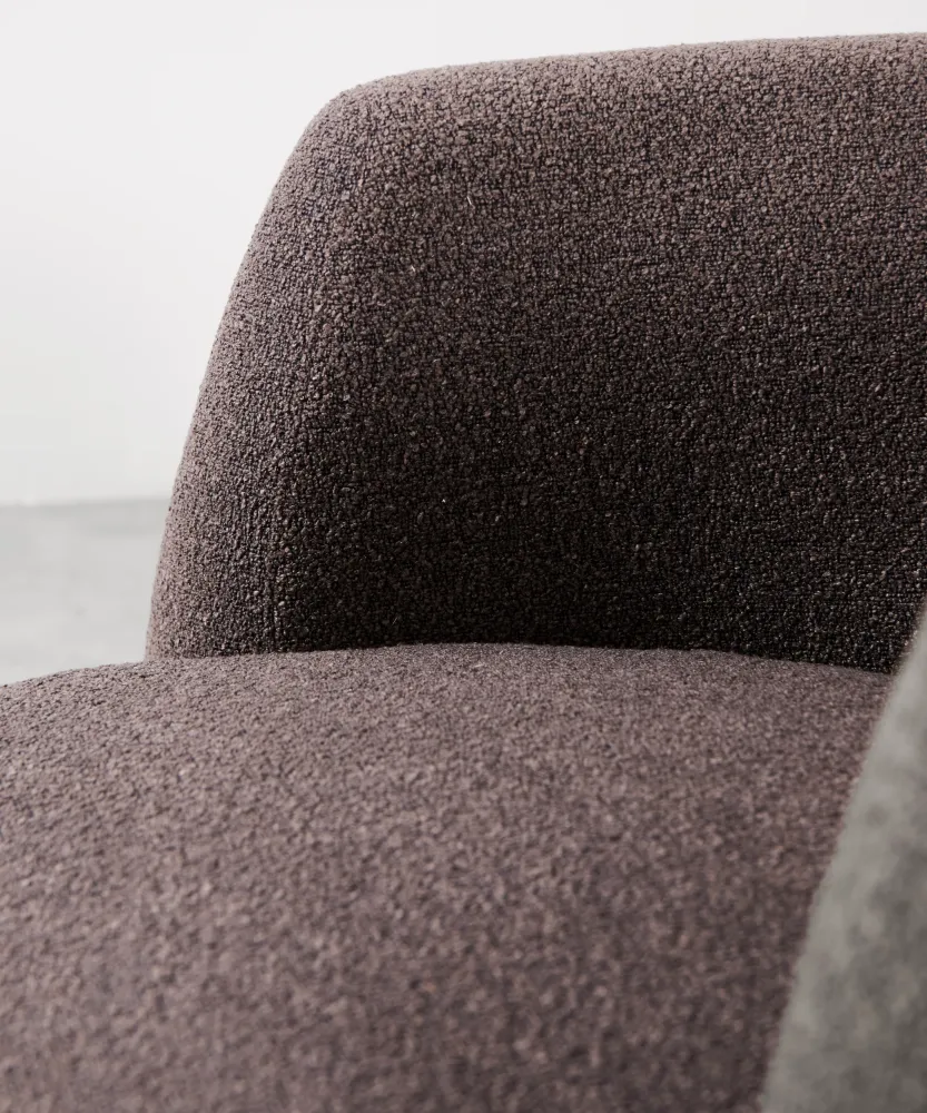 Poltrona tessuto Boucle con braccioli Nimbo