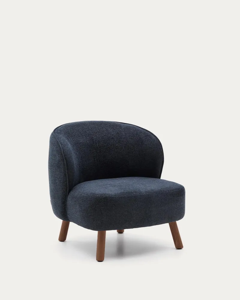 Poltrona Ulit ciniglia grigio-blu con gambe legno massello di frassino finitura noce