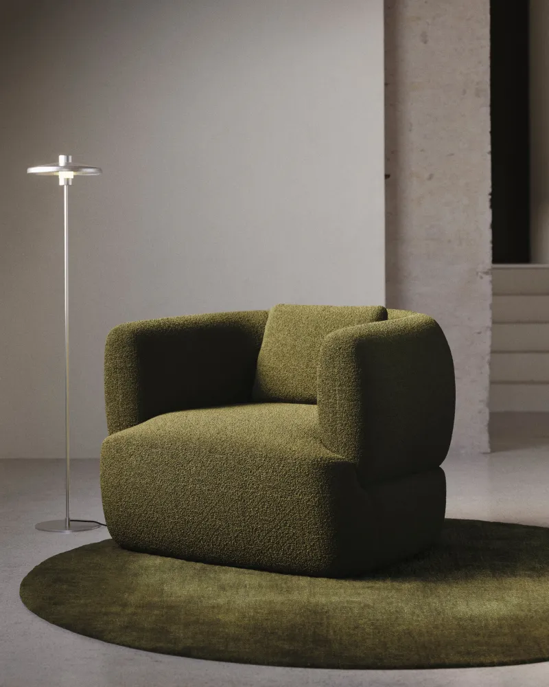 Poltroncina girevole Martina con cuscino similpelle di agnello verde scuro FSC Mix Credit