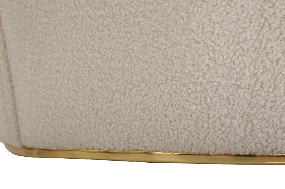 Poltroncina "Iceland" tessuto colore crema con decorazioni dorate per interni