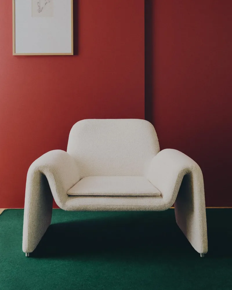 Poltroncina Melvia con struttura ciniglia beige