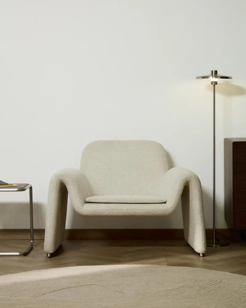 Poltroncina Melvia con struttura ciniglia beige