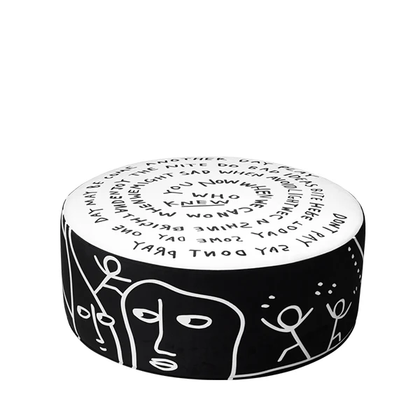 Dawn Pouf L • Shantell Martin Qeeboo