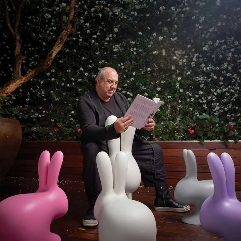 Qeeboo Sedia Rabbit Chair Grigio Chiaro