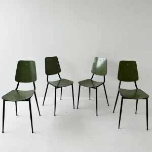 Quattro sedie formica
