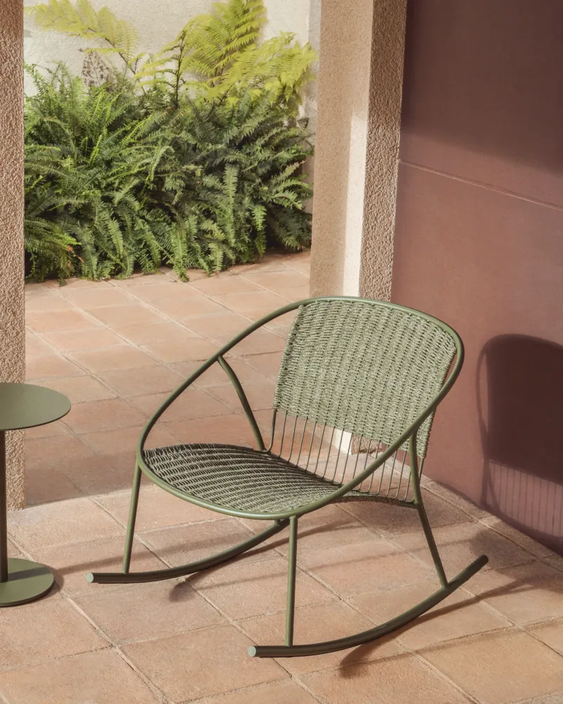 Sedia dondolo Atrani acciaio zincato e corda verde